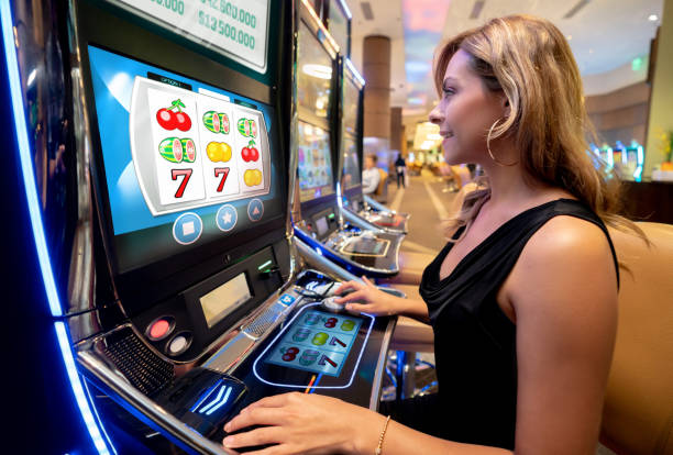 French Roulette live table interface on login hondatoto with wheel feed and betting panel
